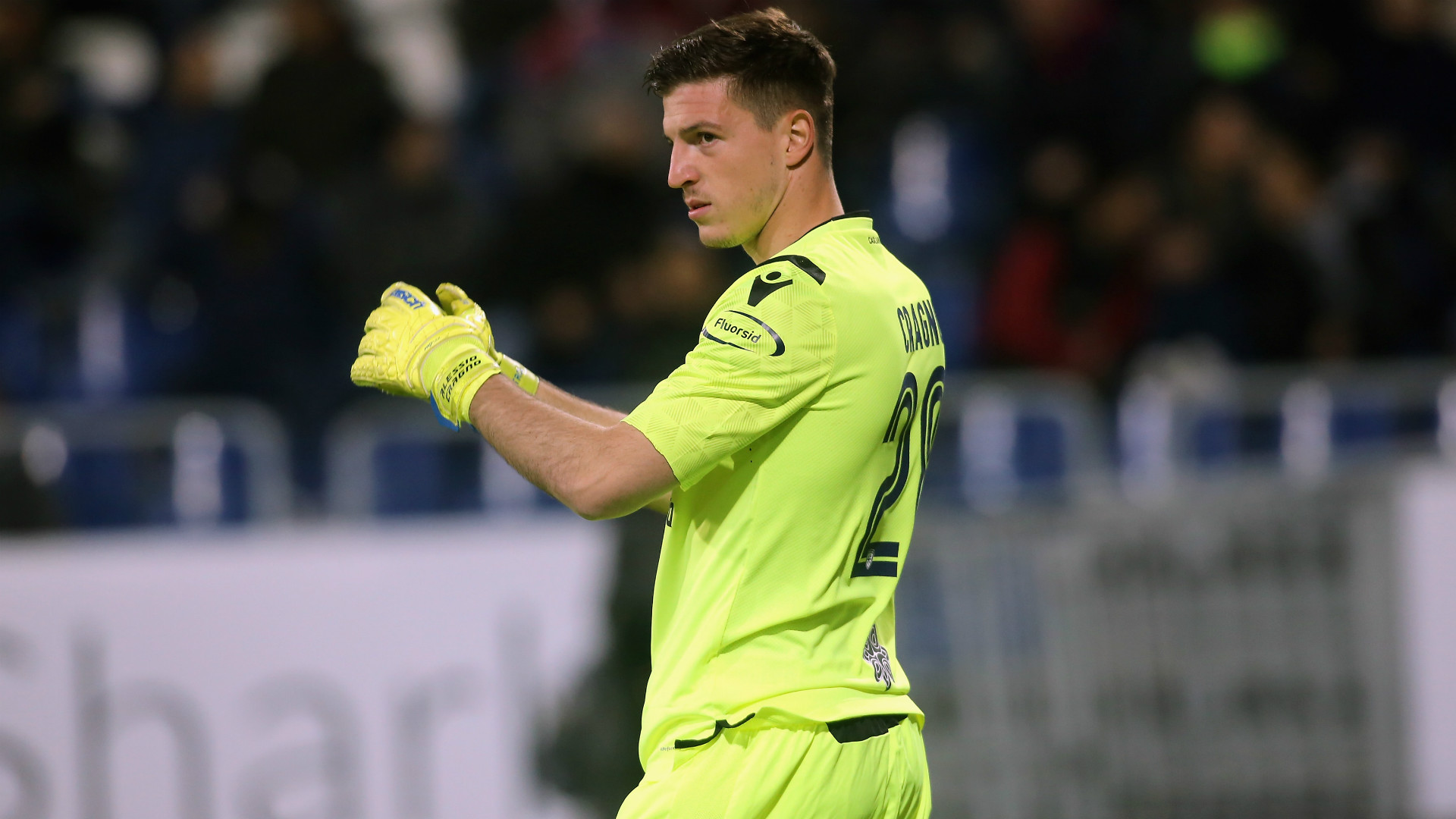 现代足球对 现代足球对