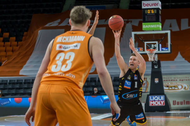 例如拜仁主 例如拜仁主