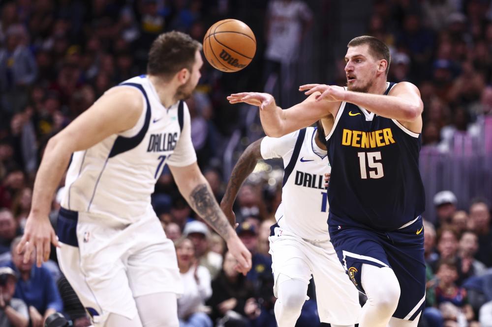 卡灵顿基地 卡灵顿基地