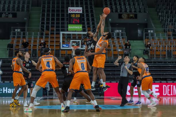 队球员的个 队球员的个